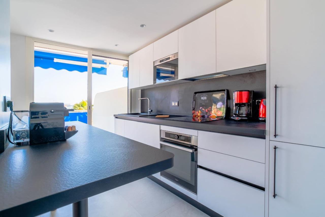1-br Sea View Terrace & Parking * Cannes
